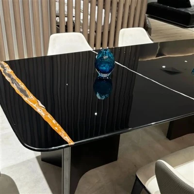 Nero Port St. Laurent MarbleTable